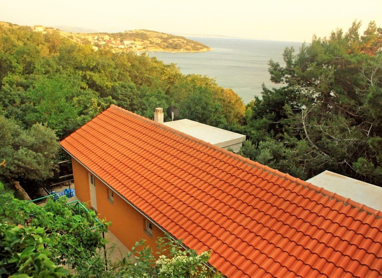 Maramare Apartments Stara Baska Exterior photo